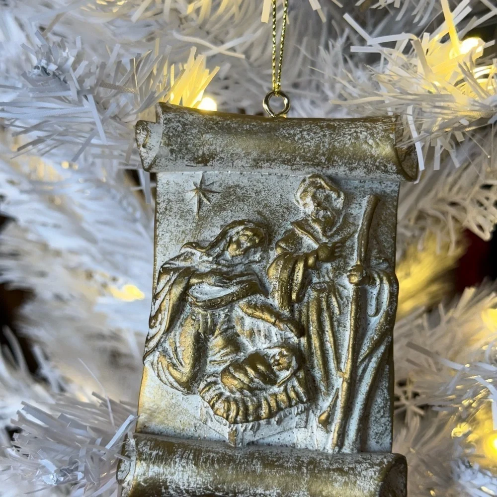 Vintage 1974 Heavy Gold Scroll Nativity Scene Collectible Ornament